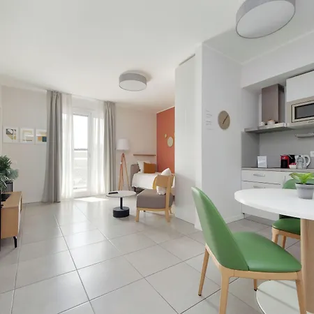Appart hôtel Quarto Verde 4*